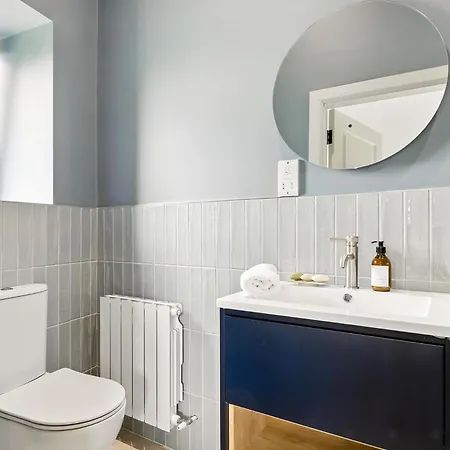 The Loft At The Warehouse بيت للعطل *